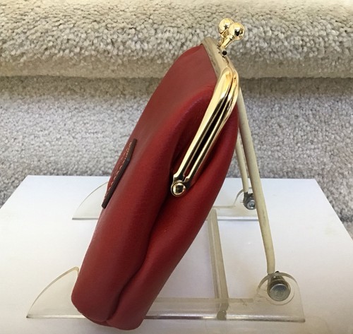 Monedero florentino con marco grande Dooney & Bourke en ROJO - Imagen 2 de 5