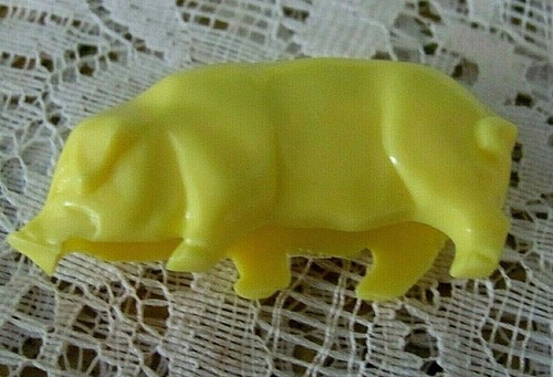 Lot of 15 Used Yellow and Green Plastic Farm Animal Figures Pre Owned - Picture 5 of 11