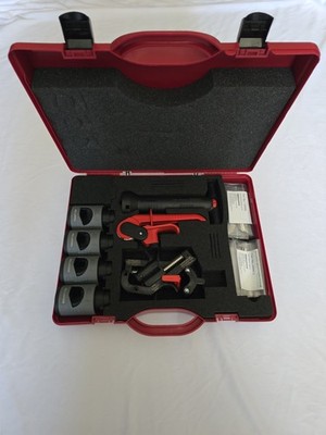 Boddingtons Electrical 244110 11kV XLPE Kabelvorbereitungs- und Abisolierset Koffer