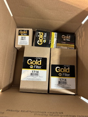 #ad Lot of 5 NAPA Gold Mixed Filters Fuel amp; Oil 1714 3612 3195 7203 Replacement Part $49.99