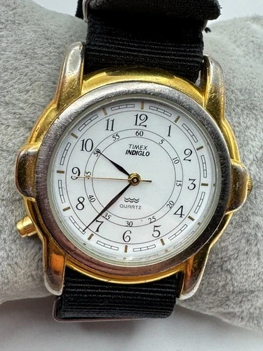 Vintage Men's Timex Indiglo WR 30M Two Tone Quartz Watch New Battery