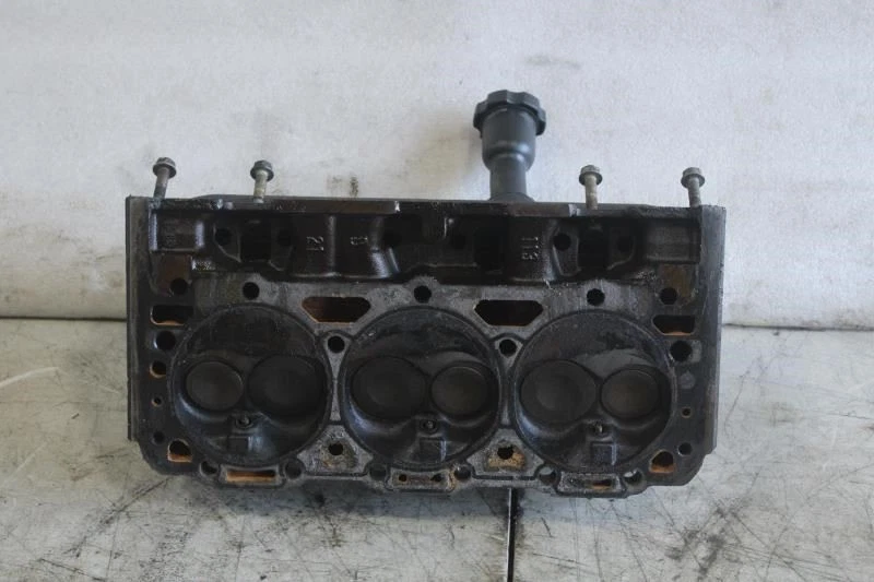 2001 CHEVROLET BLAZER RIGHT PASSENGER SIDE ENGINE CYLINDER HEAD Foto 3 de 4