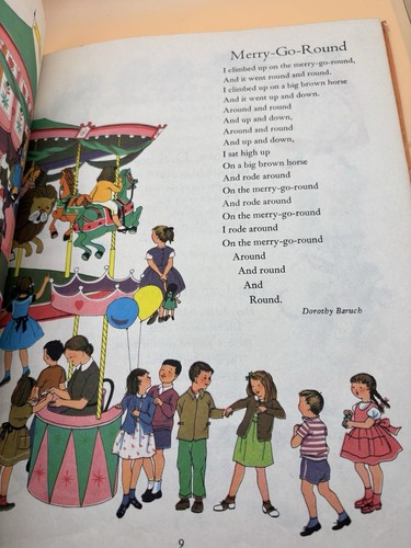 The Golden Picture Book Of Poems 1955 Vintage Hardback - Picture 8 of 11