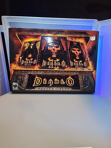 Diablo 2 Battle Chest PC Expansion Pack 2001 Manuals Guide 7 Disk Complete Set