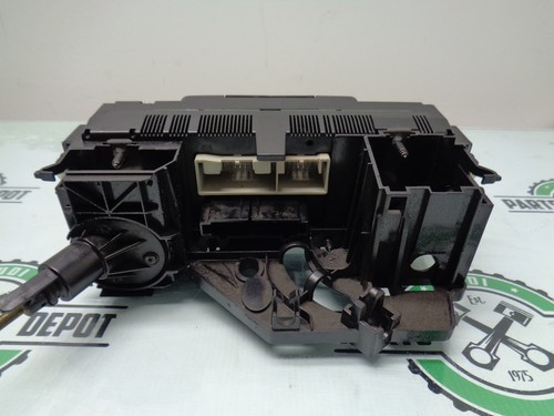 06-09 VOLKSWAGEN GTI RABBIT AC HEATER CLIMATE CONTROL SWITCH PANEL OEM - Picture 4 of 6