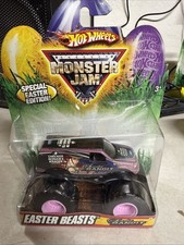 Hot Wheels Monster Jam: Easter Beasts Scarlet Bandit