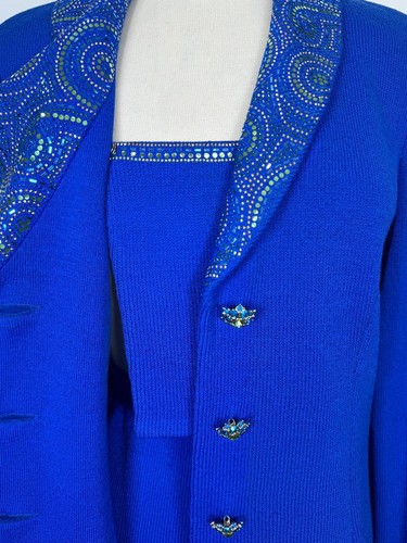 Gorgeous St.John Evening 2 piece jacket skirt royal blue paillettes NWOT size 6 - Picture 3 of 6
