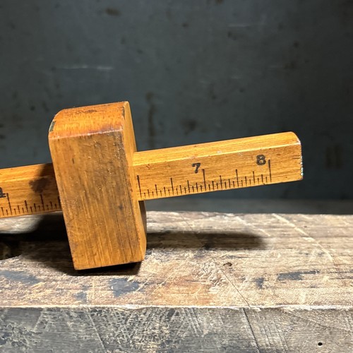 Antike Henry Disston 8" Markierungslehre für Holzbearbeitung und Fachwerk - Bild 3 von 14