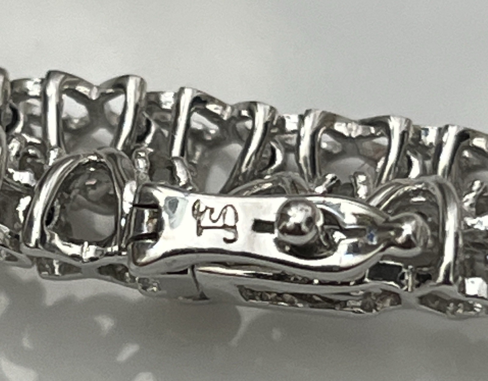 Kiss’s w 35 Stimulant Diamonds /CZ   Tennis Bracelet .925 Sterling Sliver