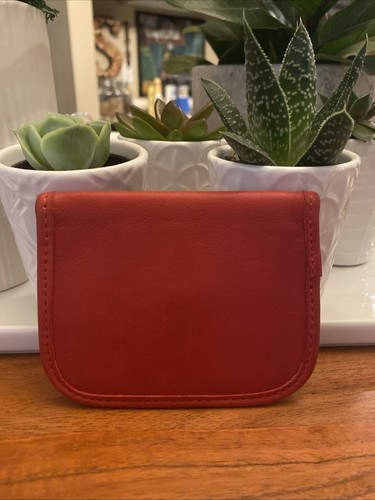 COACH VINTAGE SKINNY RED ENVELOPE SNAP COIN/CHANGE/CARD CASE POUCH PURSE TINY! - Picture 2 of 18