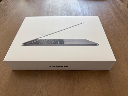 2020 Apple MacBook Pro 13.3-inch, i5 1.4GHz, 16GB RAM, 1TB SSD, Space Gray