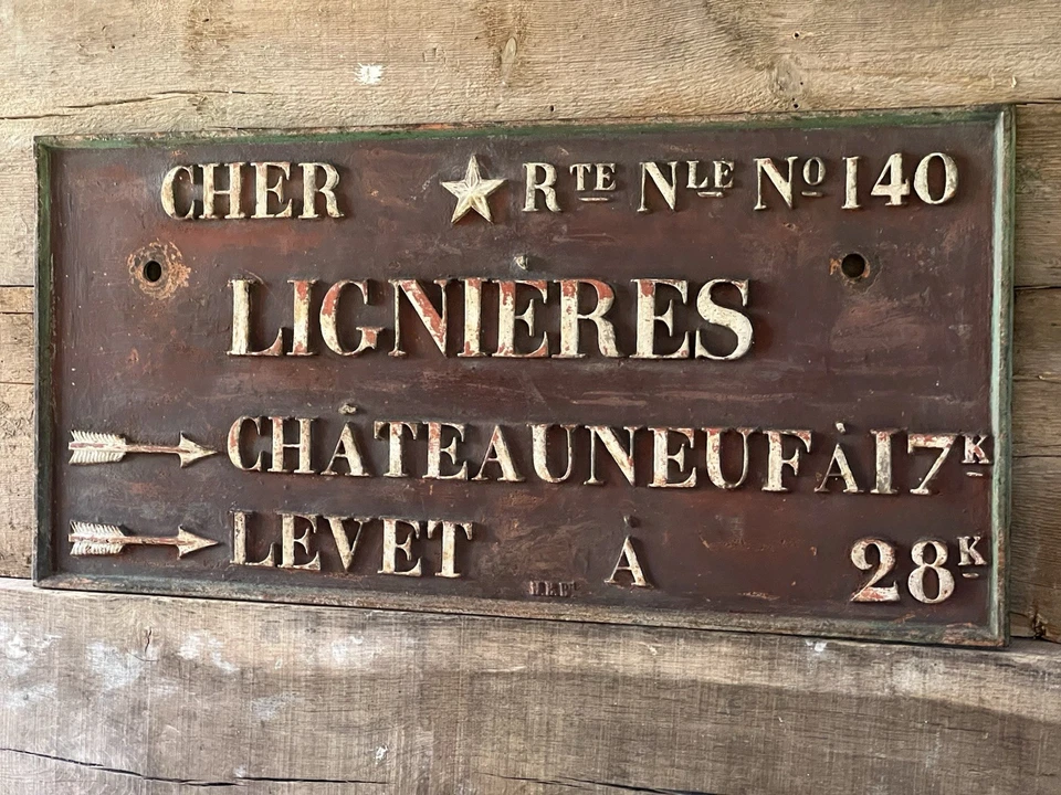 Antigua señal de tráfico francesa de hierro fundido Foto 4 de 4