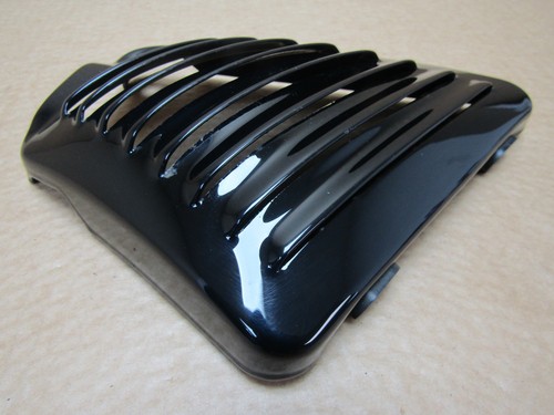 Harley Davidson VRSCAW V-Rod 1250 2010 41,682 miles fairing panels pair (12520) - Picture 3 of 8