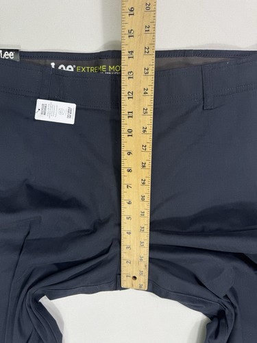 Pantalones chinos rectos relajados Lee Extreme Motion MVP para hombre 40x32 azul marino nuevos con etiquetas cómodos - Imagen 8 de 10