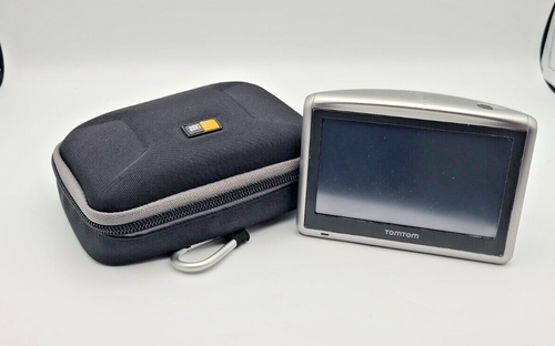 Tom Tom One XL . S GPS system with Car Charging Cable and Case Bundle - Picture 4 of 11