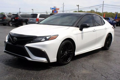 2021 Toyota Camry XSE - Picture 11 of 12