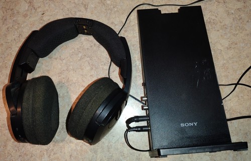 Sony MDR-RF985R Wireless Stereo Headphones & Transmitter Base TMR-RF985R - Picture 3 of 15