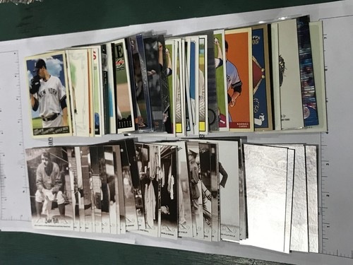 ....... HUGE LOT New York Yankees BLOWOUT 8 player hoard .... - Picture 18 of 21