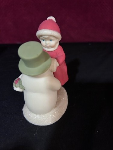 Dept 56 Simple Traditions Holly Lane Pleased To Meet You Girl & Snowman - Picture 3 of 8