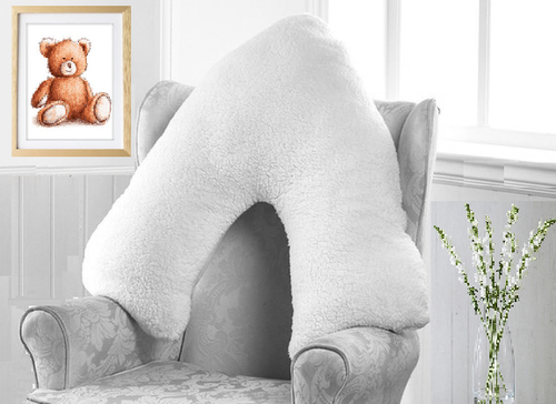 Almohada de lactancia ortopédica súper suave de lana sherpa estándar y forma de V para oso de peluche - Imagen 3 de 9