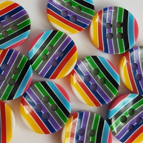 STRIPE BUTTONS – ROUND,PLASTIC, 12-13MM, COLOUR, RAINBOW, RED, BLUE, BABY, CHILD - Picture 14 of 16