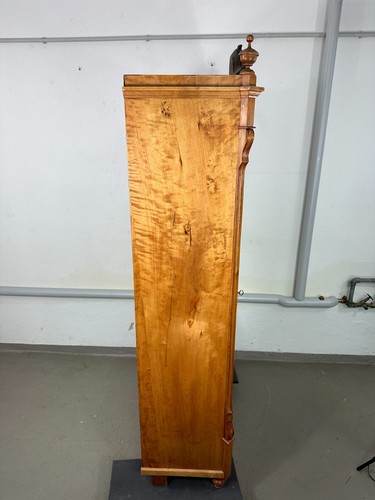 Antike Vitrine Schrank Holz Spätbiedermeier 19. Jh. Birke Furniert Regal Möbel - Bild 13 von 16