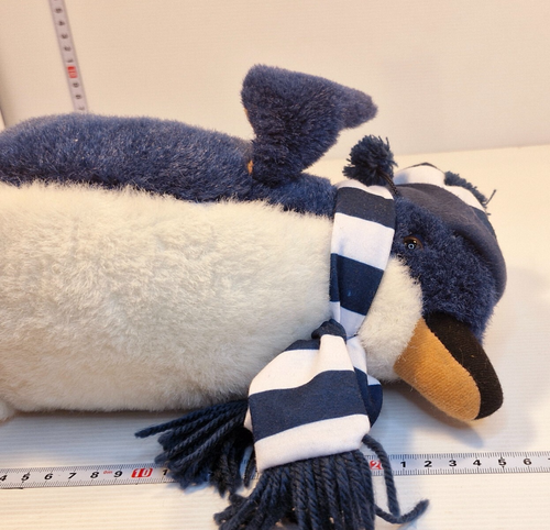AFL Penguin Geelong Cats Cuddly Soft Toy Plush 25cm - Picture 2 of 9