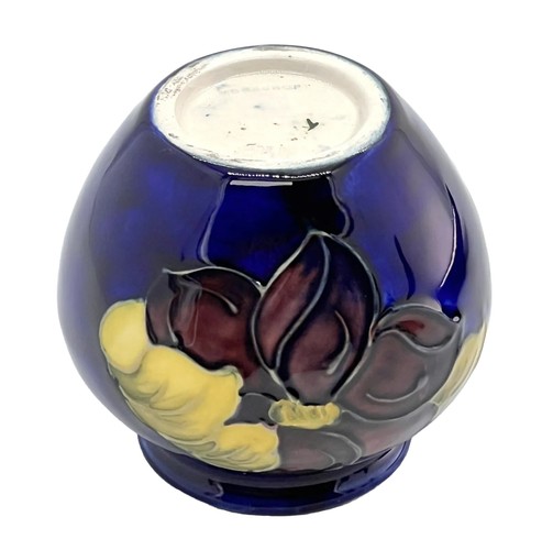 Moorcroft Vintage Small Vase - Cobalt Blue Colour with Red Hibiscus - Picture 8 of 9