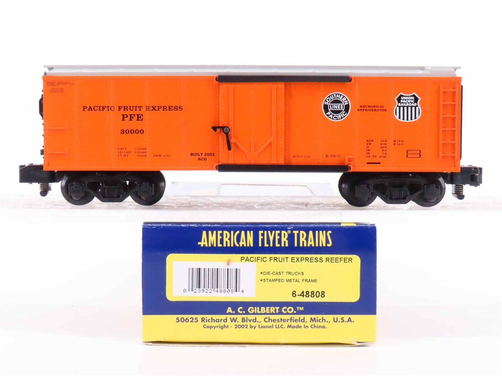 AMERICAN FLYER IC 923 Reefer & Caboose #484 two cars NO BOX AMERICAN FLYER IC 923 Reefer & Caboose #484 two cars NO BOX