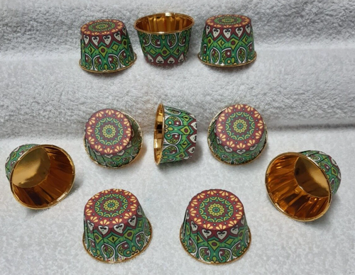 10xPleated Round/Square Baking Cases Cupcake Muffin 8 Mandala Designs New Stock - Picture 13 of 30