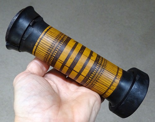 Sumatra INDONESIAN Antique KARO BATAK Bamboo Box LIME CONTAINER for BETEL QUID - Picture 7 of 8