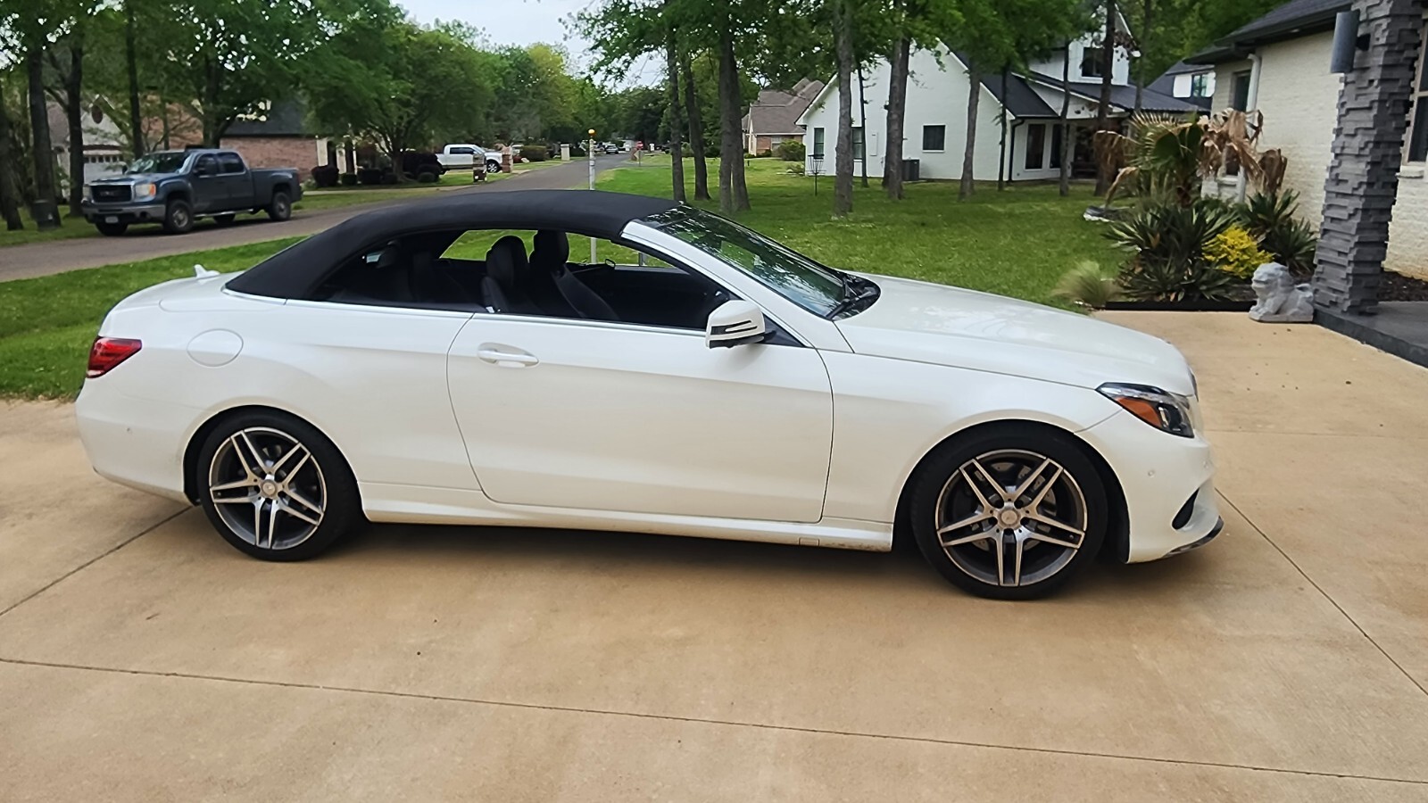 2016 Mercedes-Benz E-Class 