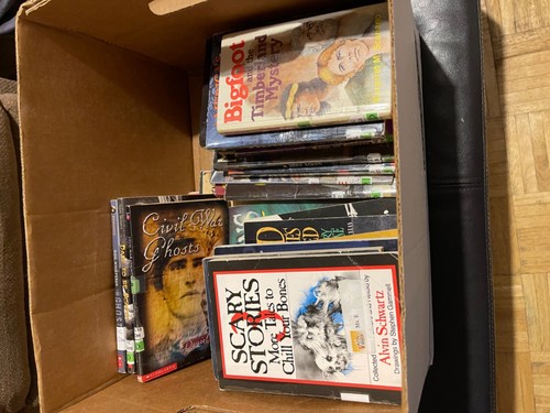 LARGE LOT HORROR- SUPERNATURAL-UNEXPLAINED PHENOMENA-MANY RARE FINDS - Picture 1 of 13