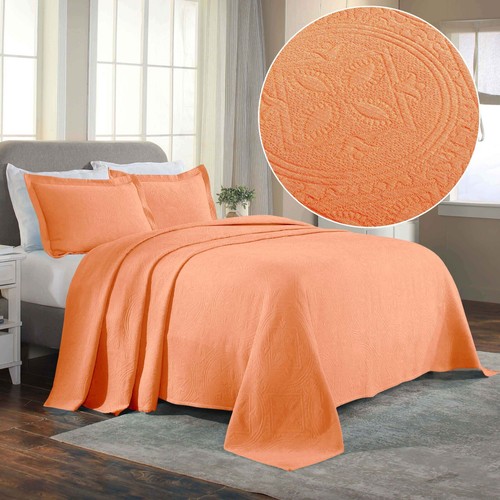 Set copriletto e federe decorativo in cotone matelasse cerchio celtico - Foto 50 di 56
