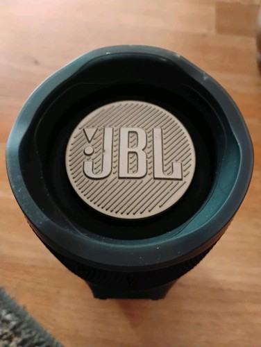 Jbl Charge 4 Bluetooth Speaker Waterproof (Black) - Picture 3 of 4