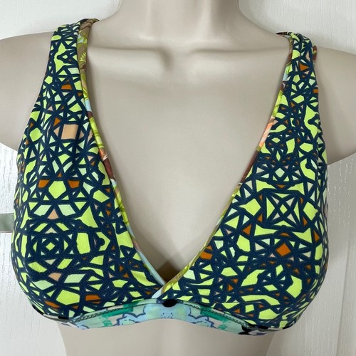 Conjunto de bikini reversible con estampado floral halter con tiras en la espalda Maaji traje de baño grande - Imagen 10 de 14