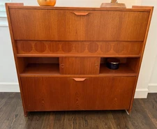 MCM Danish Teak Freestanding Bar Designed Johannes Andersen Skanning & Son 1960s
