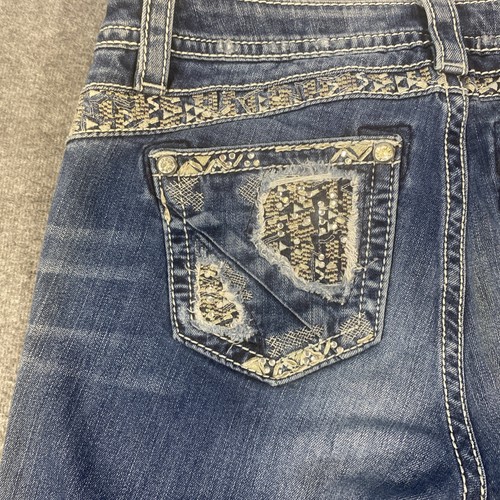 Miss Me Mid Rise Straight Gr. 30 X 31 Medium Wash Jeans Strass Gesäßtasche - Bild 10 von 13