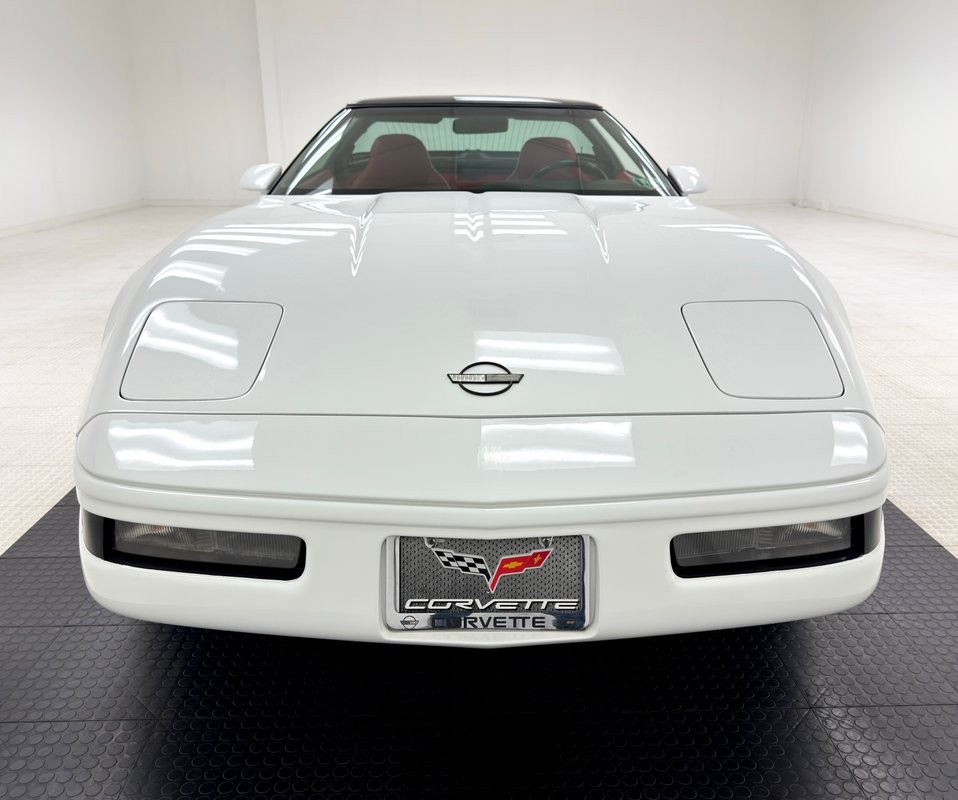 1994 Arctic White Chevrolet Corvette   | C4 Corvette Photo 8