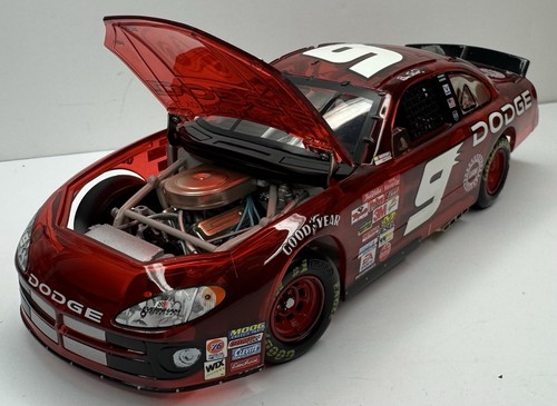 Coche Bill Elliott 2003 Action Intrepid R/T stock transparente 1:24 limitado a 2.748 - Imagen 5 de 8