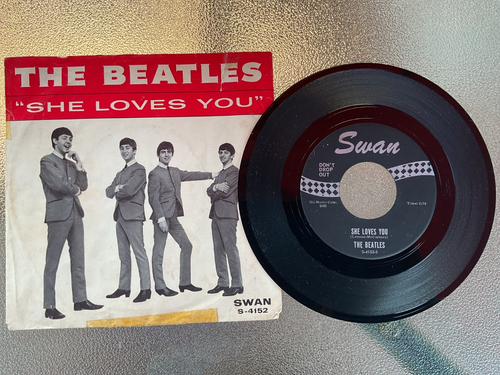 BEATLES SHE LOVES YOU / S 4152 ALL I NEED IS LOVE / 5964 BOTH VINYL/W PIC. SLEEV - Foto 11 di 14
