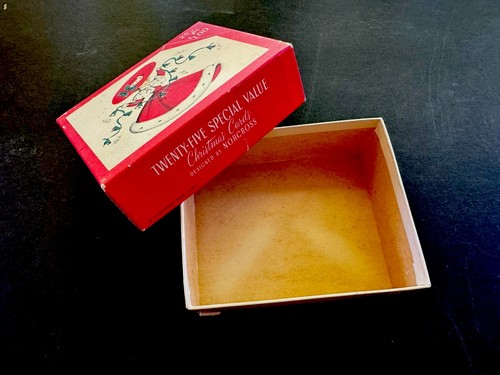 1 Norcross EMPTY BOX, Once Held 25 VTG MCM Xmas Greeting Cards Lady In Red - Picture 2 of 3