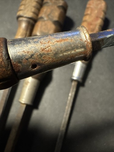 Mac Tools Vintage Flat Head Screw Drivers Wooden Handles Lot Of 4 - Foto 7 di 7