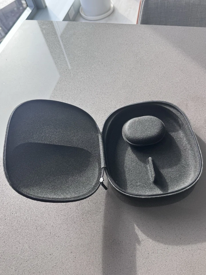 Estuche de transporte Sonos Ace Foto 2 de 4