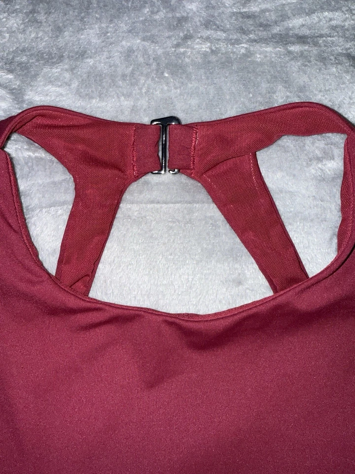 Sujetador deportivo 36B/C Athleta para mujer rojo con almohadillas atletismo Foto 3 de 4