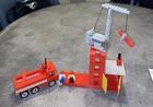 Lego Universal Building Set 722 Construction Site Only with two vintage minifigs