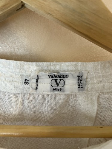 Valentino vintage 90s linen Suit Blazer + Skirt - Picture 10 of 13