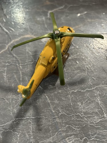 Matchbox Mission Chopper 2003 Yellow Diecast Toy - Picture 4 of 5