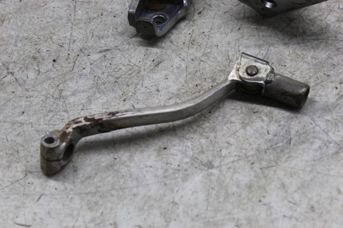09 KAWASAKI KX250F RIGHT LEFT DRIVER FOOT PEGS PAIR SHIFTER - Imagen 7 de 7
