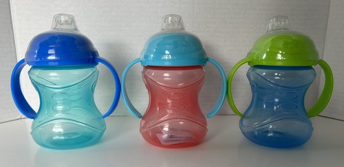 Nuby 3 Pezzi No-Spill Grip N’ Sip Sippy Cup con Beccuccio Morbido Flex, 2 Manici, 10 oz - Foto 4 di 8